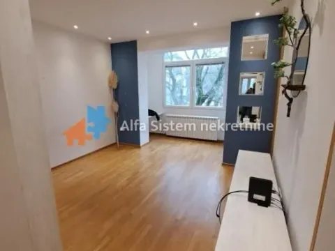 Izdavanje, stan, 56m², Savski Venac, Beograd - image 6