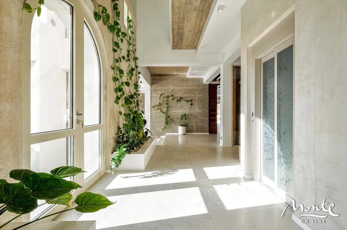 Prodaja, kuća, 791m², Donja Lastva, Tivat