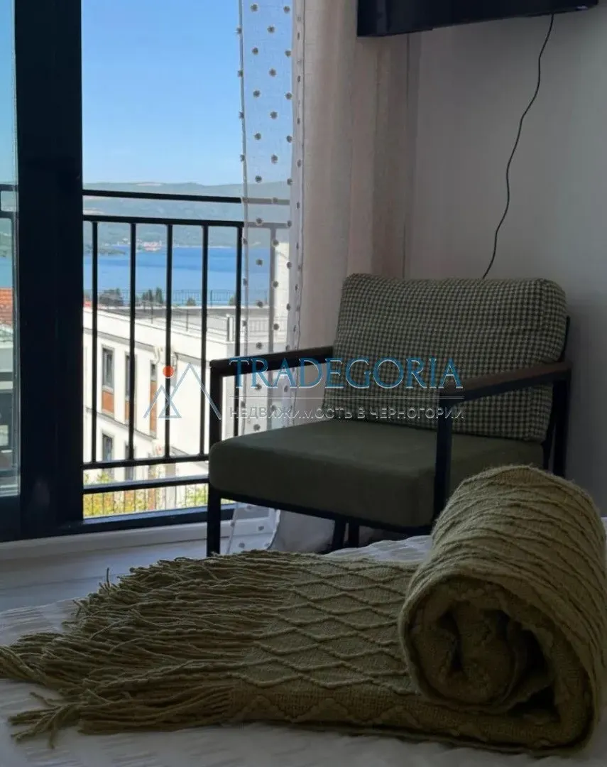 Prodaja, dvosoban stan, 70m², Tivat, Crna Gora