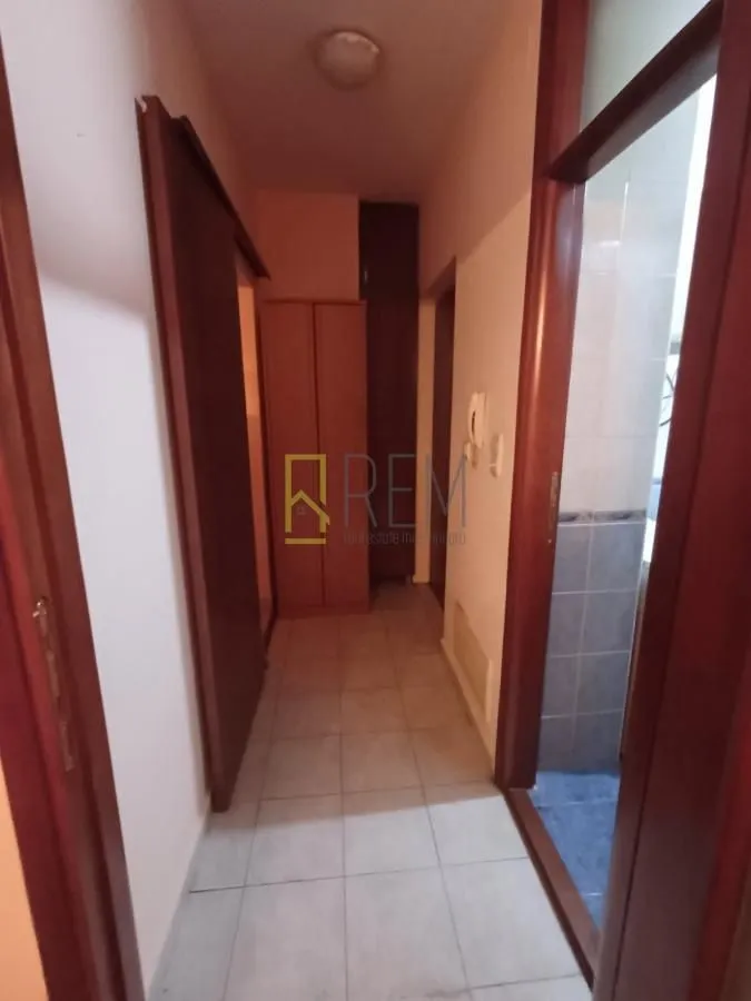 Prodaja, jednosoban stan, 38m², Pobrežje, Podgorica