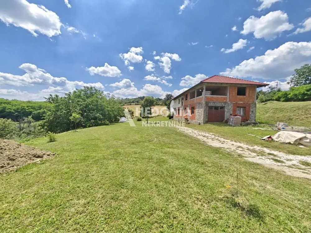 Prodaja, kuća, 364m², Darosava, Arandjelovac