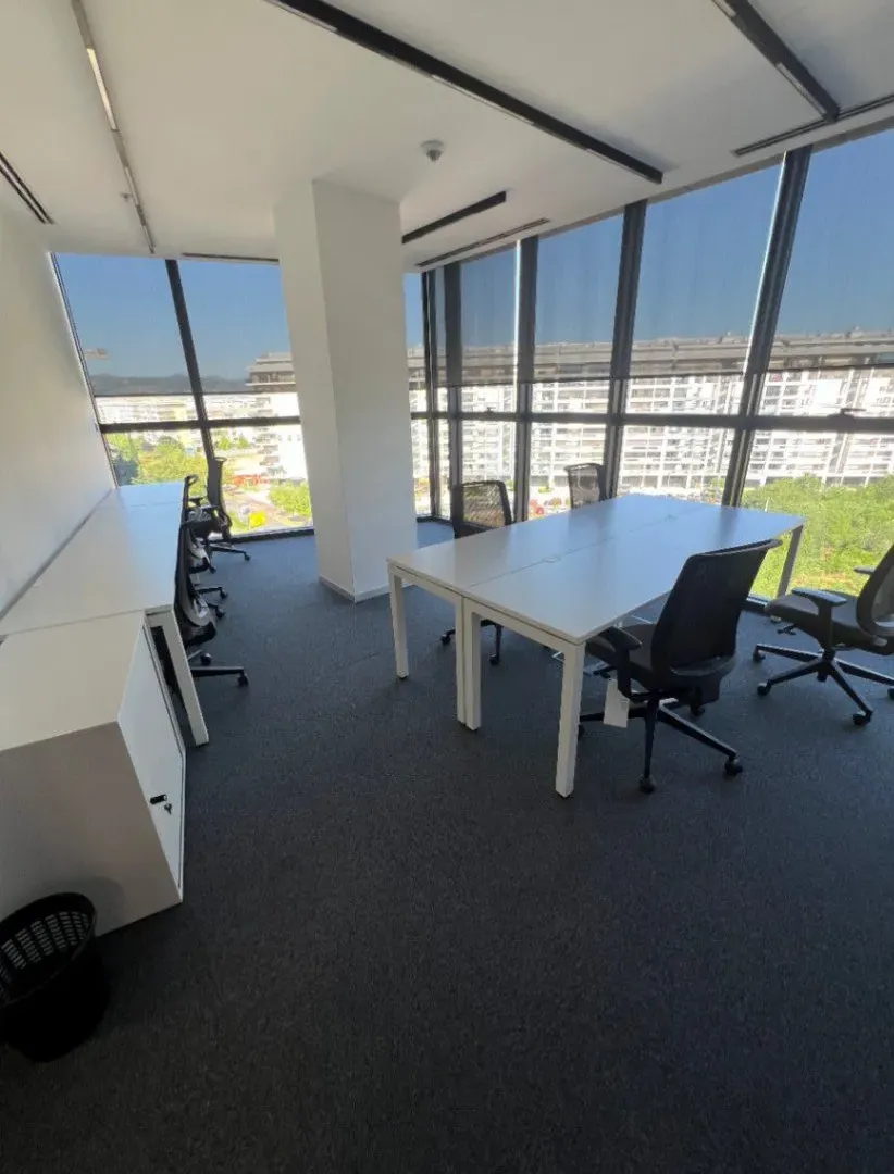 Rent, office space, 1m², Kod Capital Plaze, Podgorica