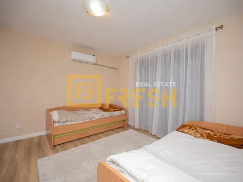 Rent, three bedroom apartment, 100m², Centar, Podgorica - image 11