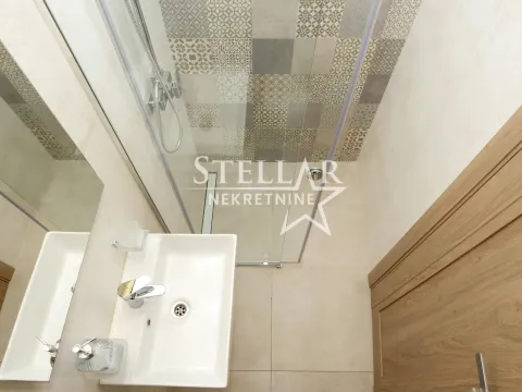 Izdavanje, poslovni prostor, 70m², Master Kvart, Podgorica - image 4