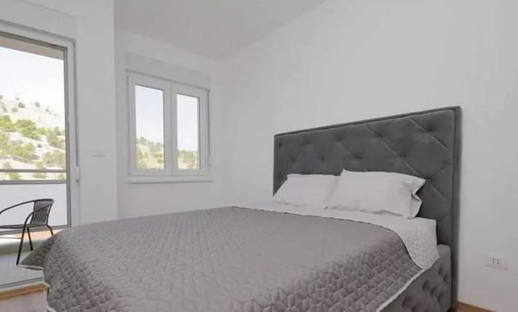 Izdavanje, jednosoban stan, 47m², City Kej, Podgorica