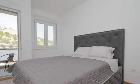 Izdavanje, jednosoban stan, 47m², City Kej, Podgorica - image 11