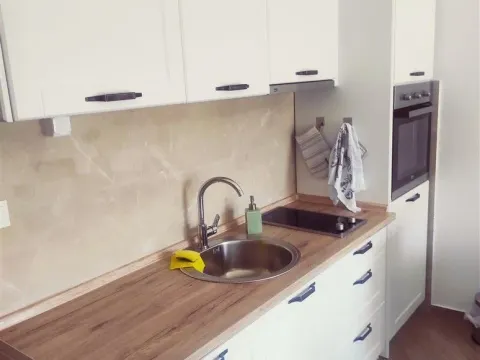 Izdavanje, jednosoban stan, 34m², Kumbor, Herceg Novi - image 6