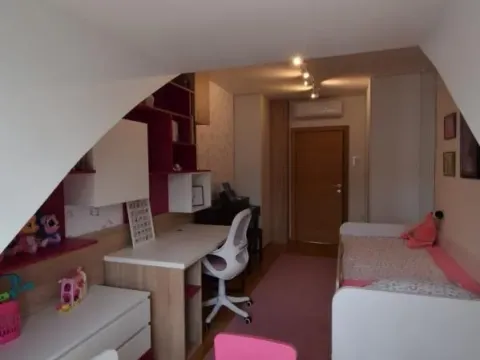 Sale, four bedroom apartment, 111m², Sajmište, Novi Sad - image 8