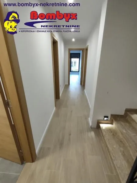 Prodaja, kuća, 181m², Sremska Kamenica, Petrovaradin