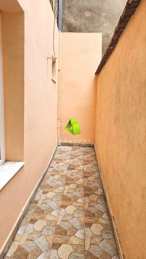 Rent, office space, 55m², Medijana, Niš