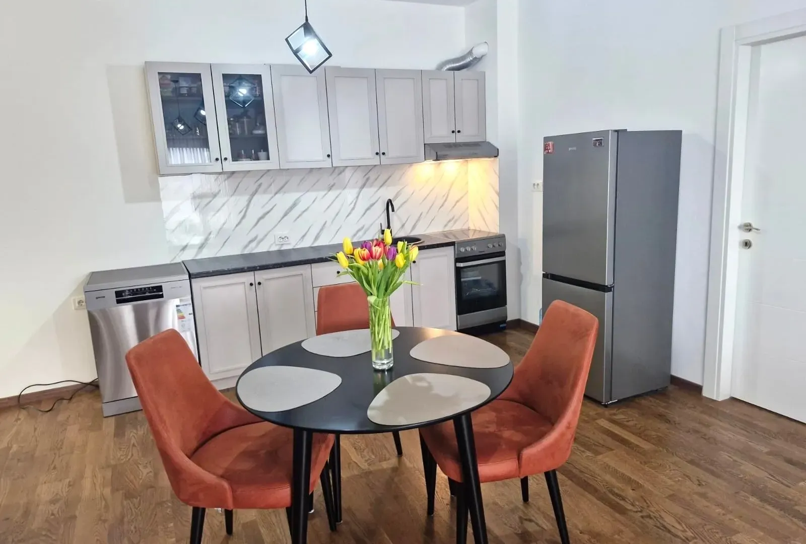 Rent, two bedroom apartment, 70m², Čeluga, Bar