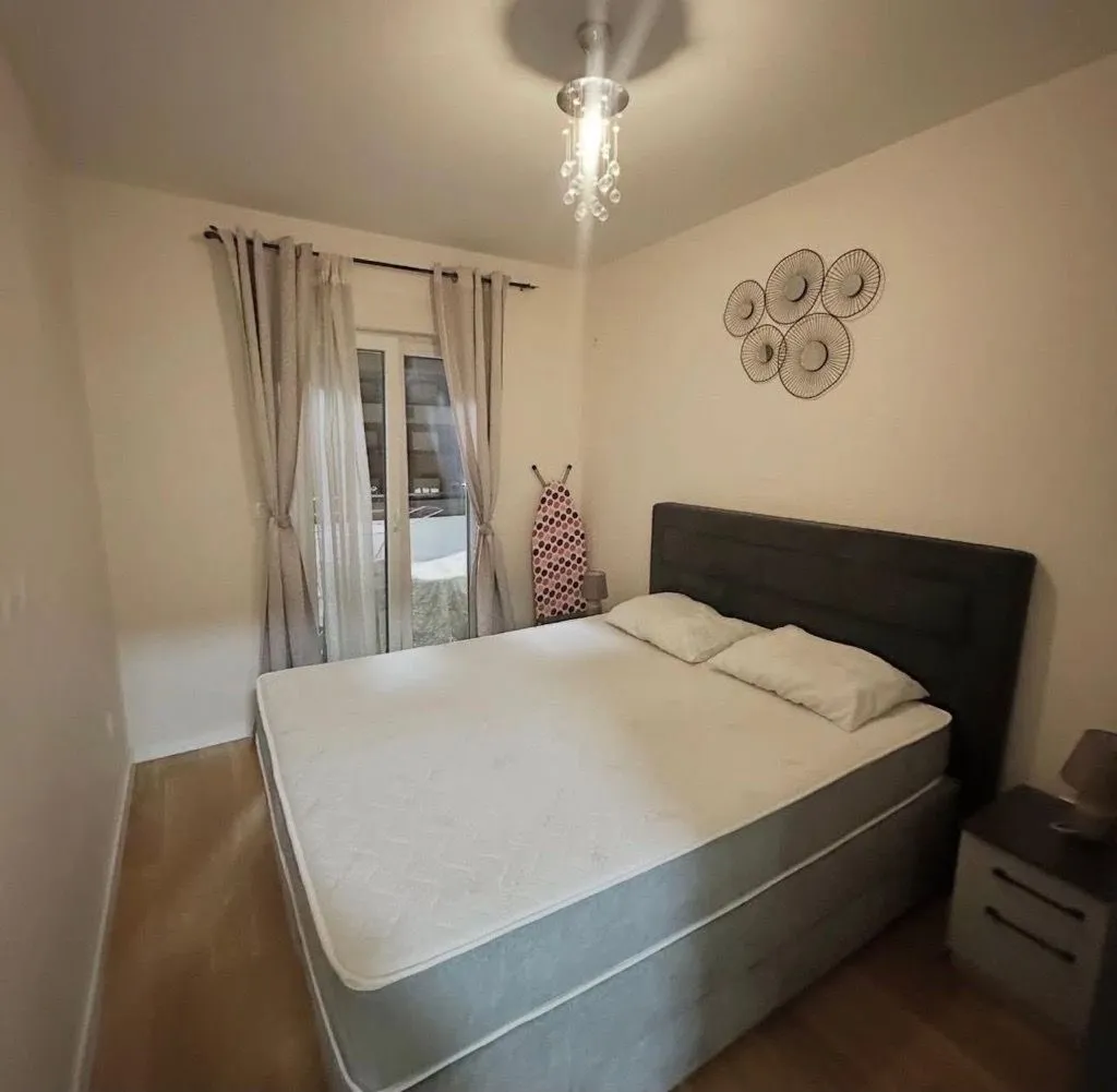 Rent, one bedroom apartment, 49m², Central Point, Podgorica