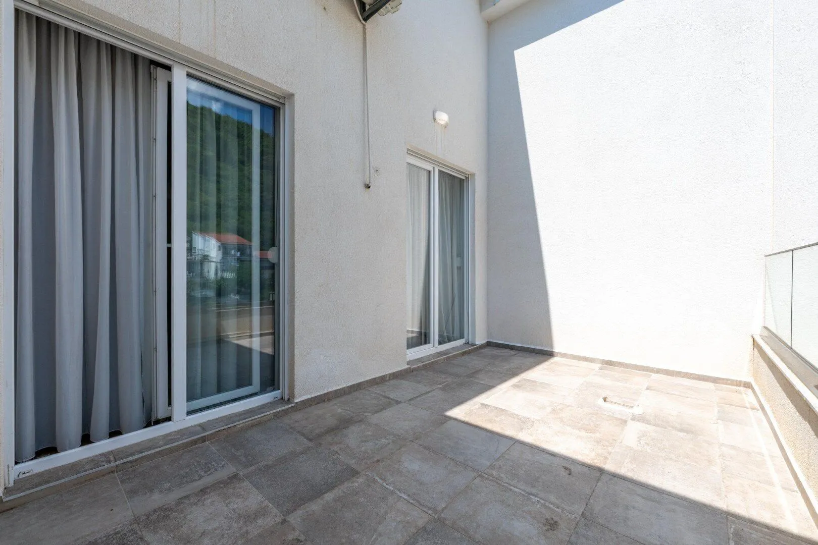 Sale, one bedroom apartment, 86m², Podkošljun, Budva