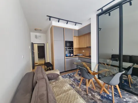 Rent, studio apartment, 33m², Bečići, Budva - image 2