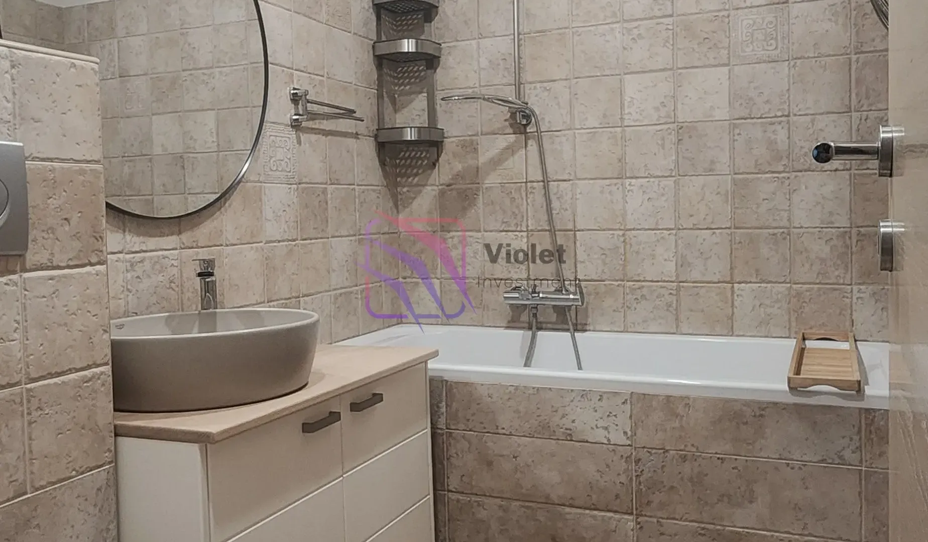 Prodaja, trosoban stan, 75m², Dobrota, Kotor