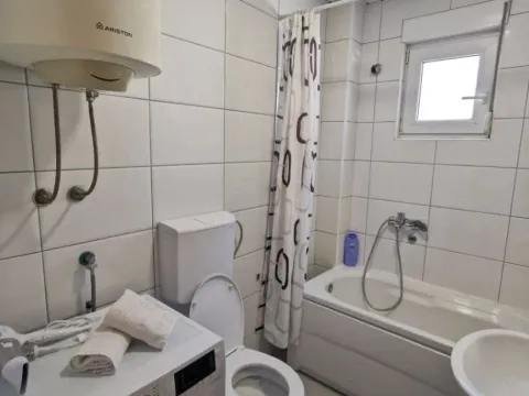 Izdavanje, jednosoban stan, 43m², Zabjelo, Podgorica - image 7