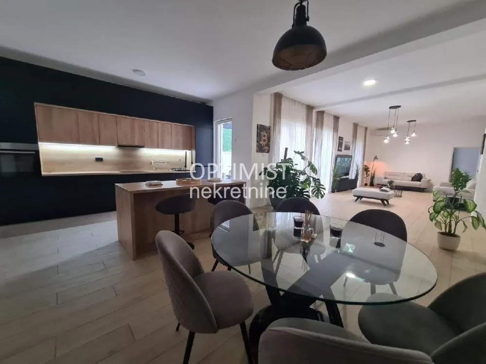 Sale, apartment, 210m², Savski Venac, Beograd