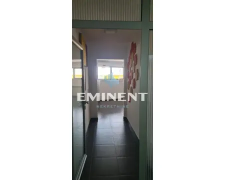 Rent, office space, 110m², Zemun Sve Podlokacije, Beograd - image 7