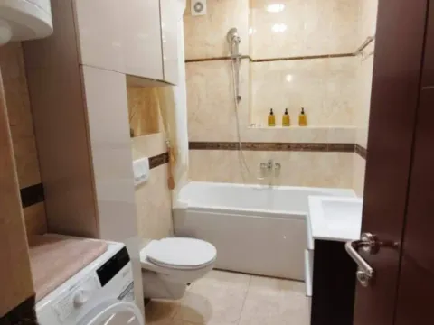 Sale, one bedroom apartment, 68m², Bečići, Budva - image 10
