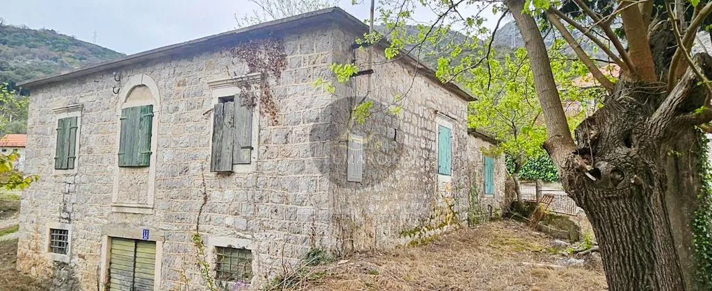 Prodaja, kuća, 107m², Kamenari, Herceg Novi