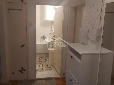 Rent, two bedroom apartment, 58m², Palilula Sve Podlokacije, Beograd - image 14