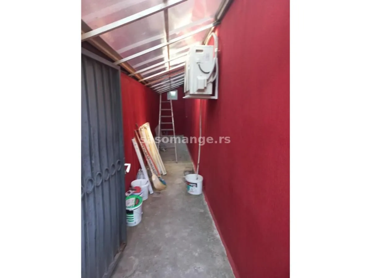 Rent, office space, 97m², Rakovica, Beograd