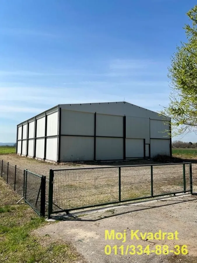 Rent, office space, 667m², Omoljica, Pančevo