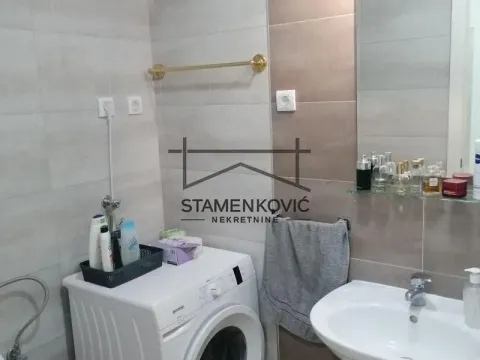 Prodaja, dvosoban stan, 50m², Sremska Kamenica, Petrovaradin - image 4