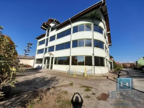 Rent, office space, 1300m², Supska, Ćuprija - image 7