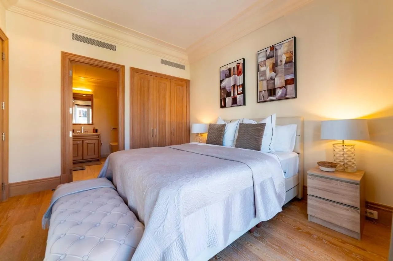 Rent, one bedroom apartment, 63m², Porto Montenegro, Tivat