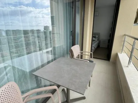 Sale, one bedroom apartment, 52m², Bečići, Budva - image 11