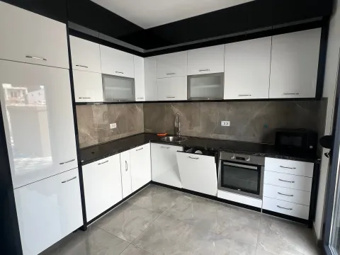 Rent, house, 220m², Polje, Bar - image 8