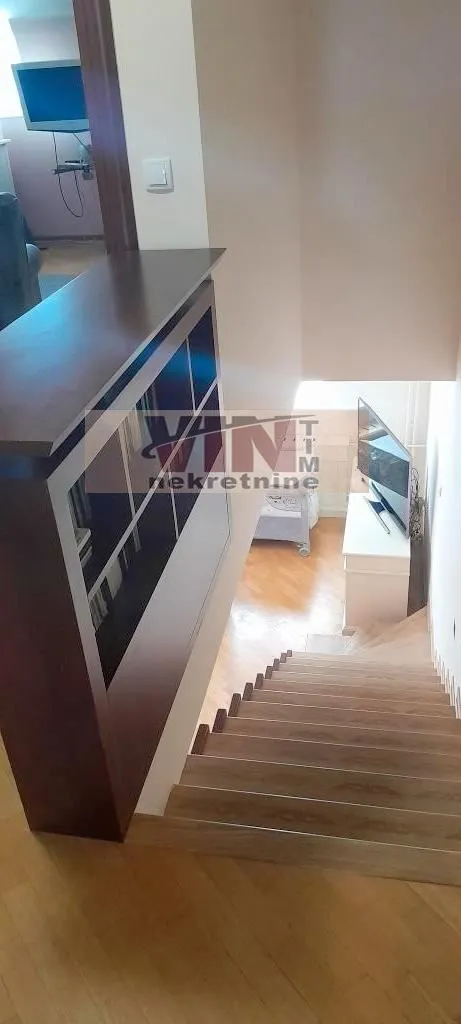 Prodaja, četvorosoban stan, 155m², Voždovačka Crkva, Voždovac Sve Podlokacije