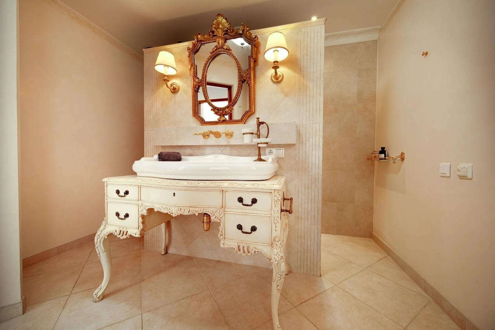 Sale, house, 238m², Krašići, Tivat