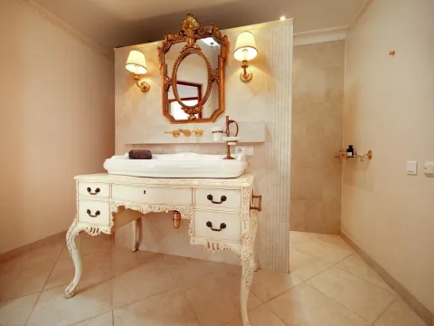 Prodaja, kuća, 238m², Krašići, Tivat - image 6