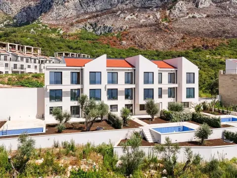 Sale, house, 195m², Reževići, Budva - image 12