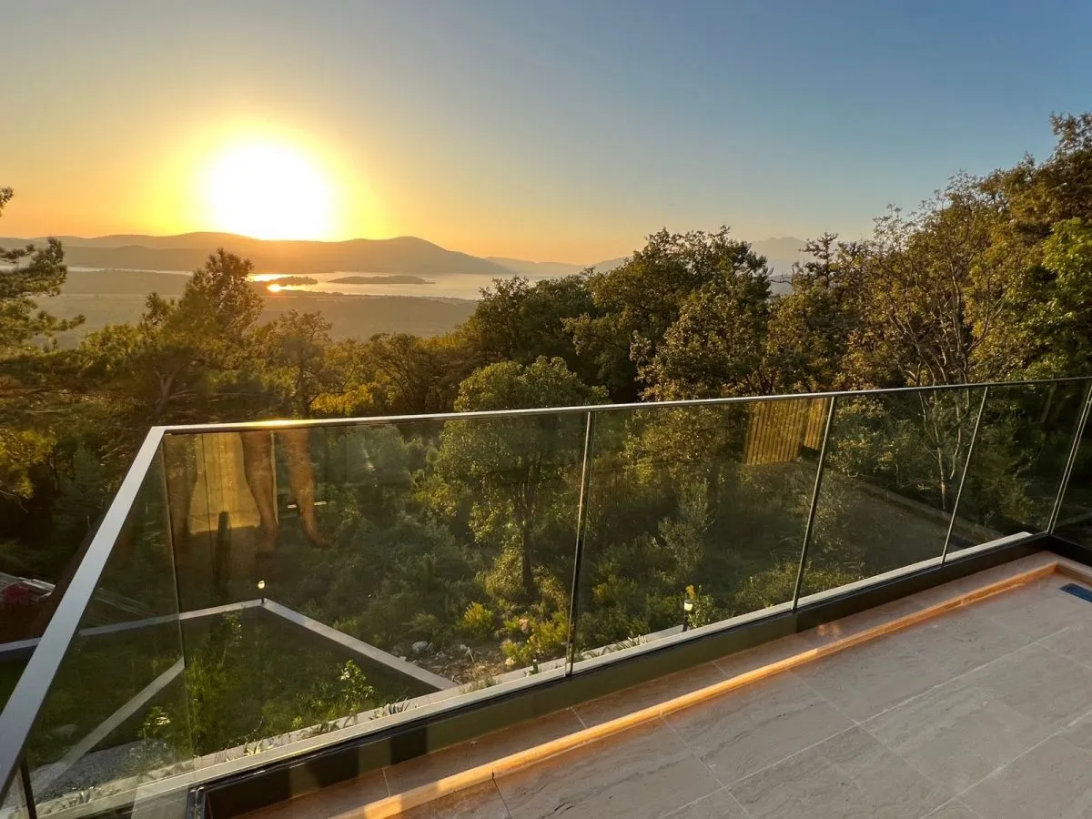 Prodaja, kuća, 317m², Tivat, Crna Gora