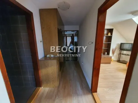 Prodaja, kuća, 250m², Kaluđerica, Beograd - image 12