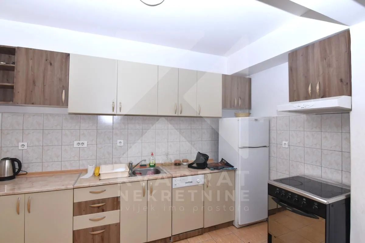 Rent, two bedroom apartment, 82m², City Kvart, Podgorica