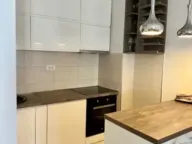 Izdavanje, jednosoban stan, 45m², City Kvart, Podgorica - image 3