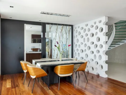 Izdavanje, kuća, 1150m², Krimovica, Kotor - image 14