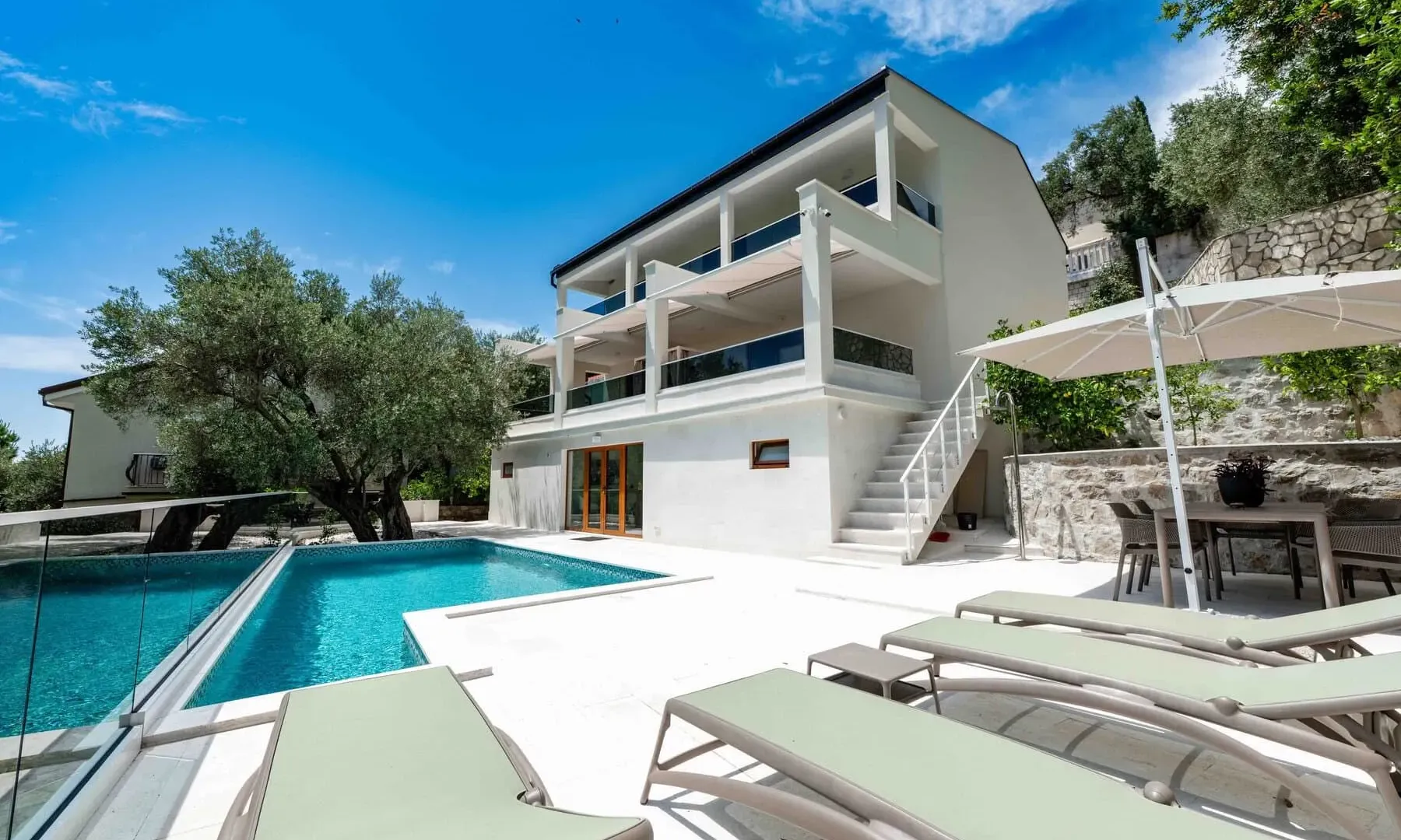 Prodaja, kuća, 261m², Rijeka Reževići, Budva