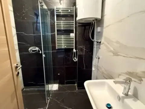 Rent, four bedroom apartment, 71m², Vračar Sve Podlokacije, Beograd - image 5