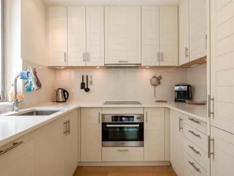 Prodaja, jednosoban stan, 68m², Tivat, Crna Gora - image 7