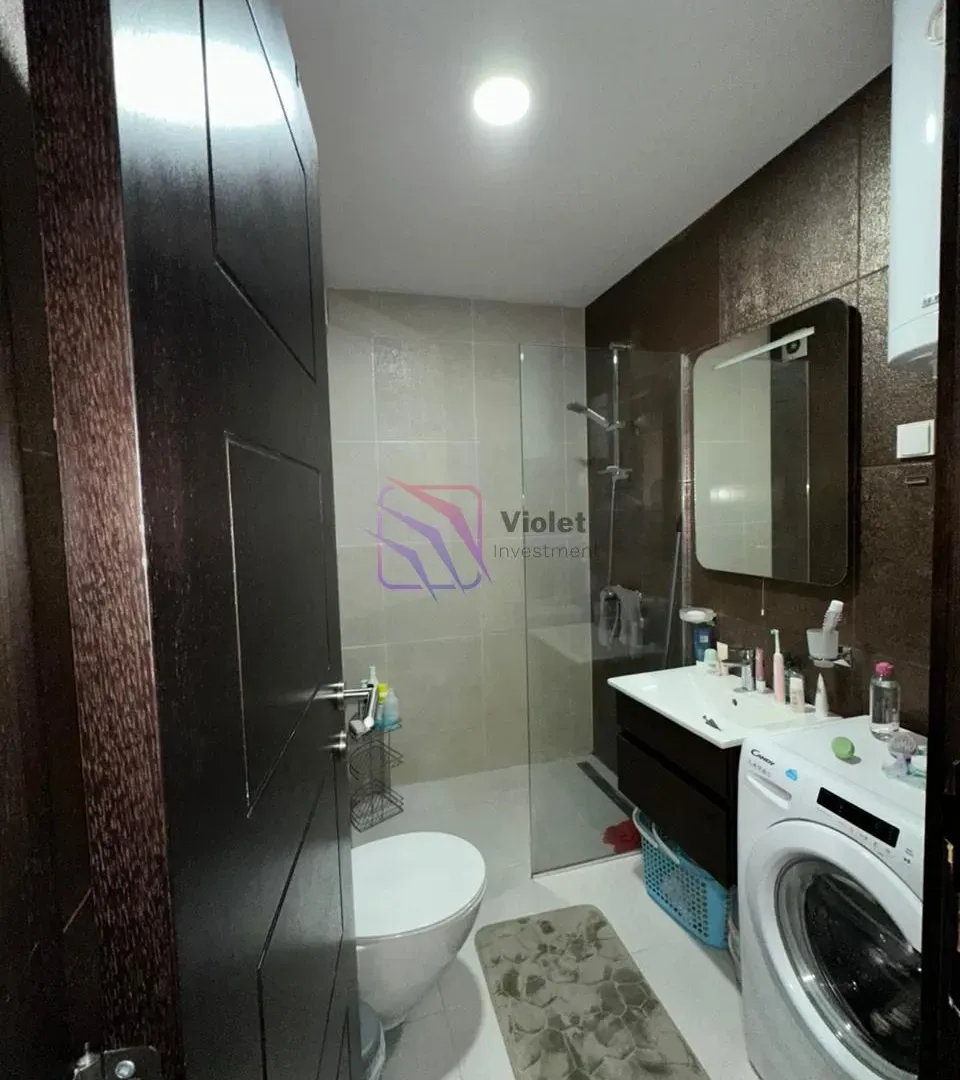 Izdavanje, jednosoban stan, 45m², Vezirov Most, Podgorica