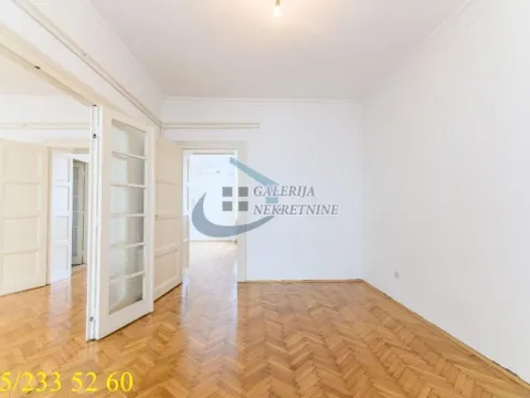 Izdavanje, četvorosoban stan, 104m², Stari Grad, Beograd - image 6
