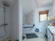 Prodaja, kuća, 280m², Markovići, Budva - image 22