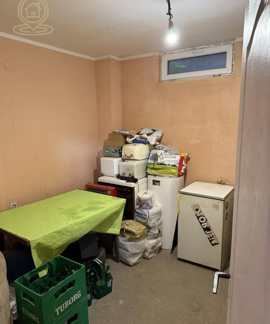 Prodaja, kuća, 650m², Kragujevac, Srbija