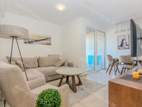 Sale, one bedroom apartment, 44m², Baošići, Herceg Novi
