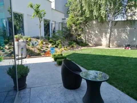 Rent, house, 365m², Uciteljsko Naselje, Zvezdara Sve Podlokacije - image 41